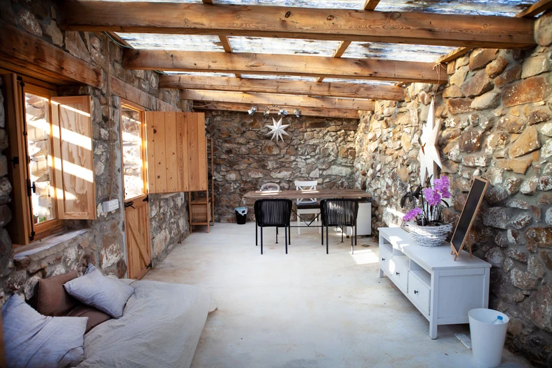 fe539e_d751c574b33943eea2012bd72849367a~mv2